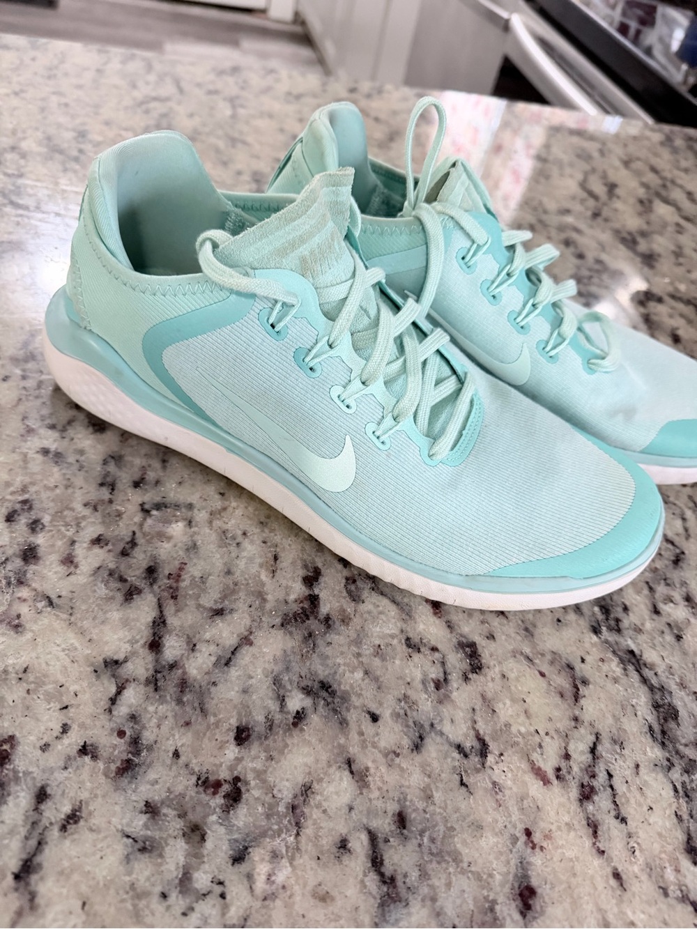 Nike Women’s Mint/Aqua Lightweight Training Sneakers